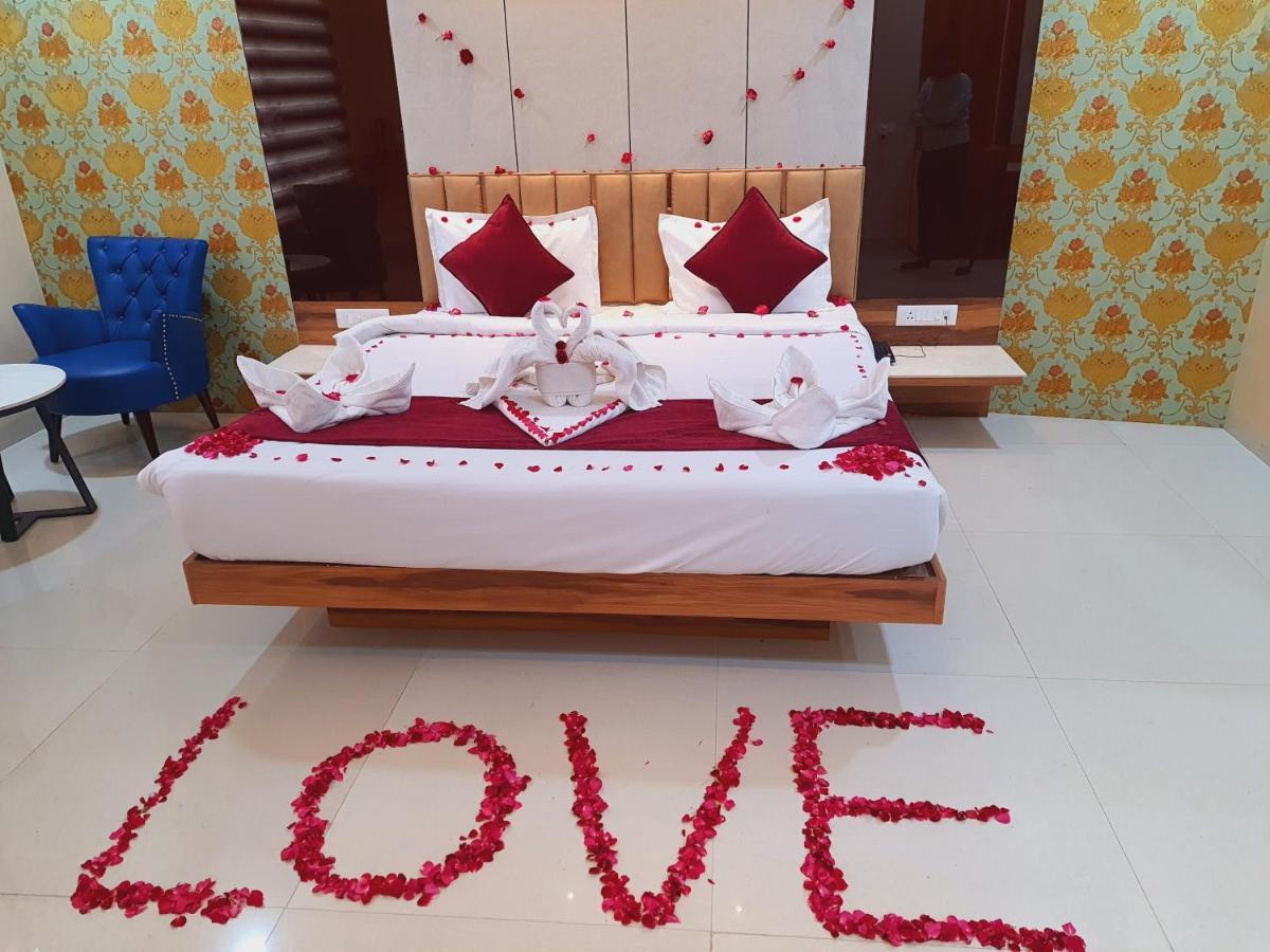 Hotel Amore Udaipur Ngoại thất bức ảnh