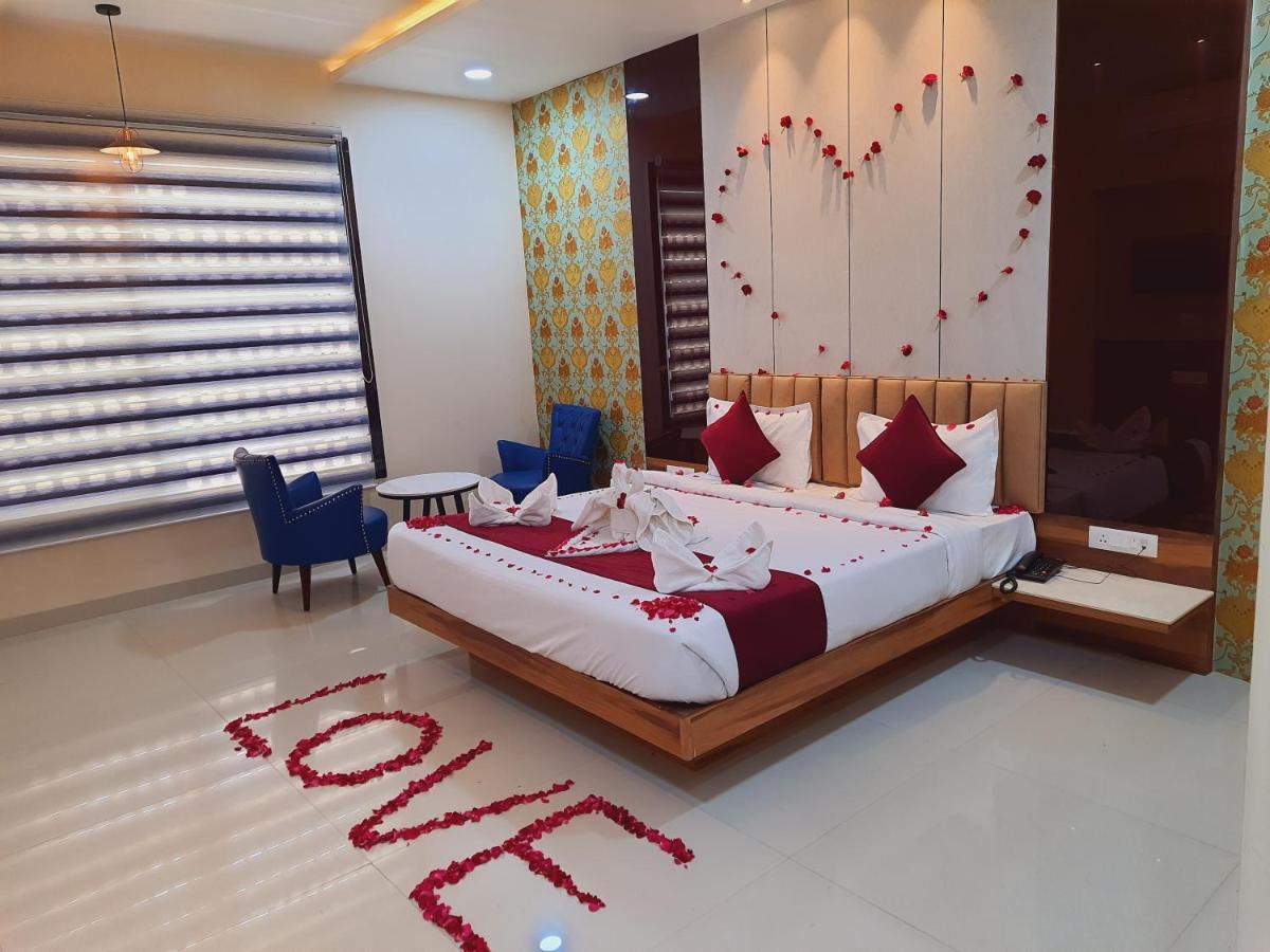 Hotel Amore Udaipur Ngoại thất bức ảnh
